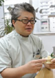 山田　英治